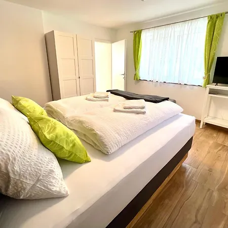 Sunnseitn By Gerrit & Herfried