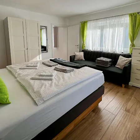 Sunnseitn By Gerrit & Herfried
