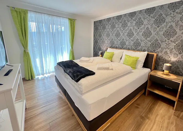 Sunnseitn By Gerrit & Herfried Krumpendorf