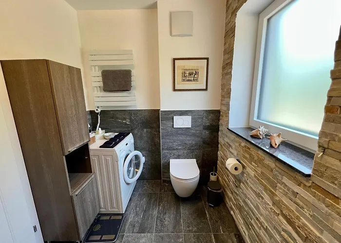 Sunnseitn By Gerrit & Herfried Krumpendorf