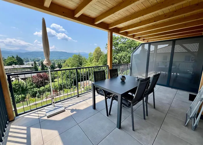 Sunnseitn By Gerrit & Herfried