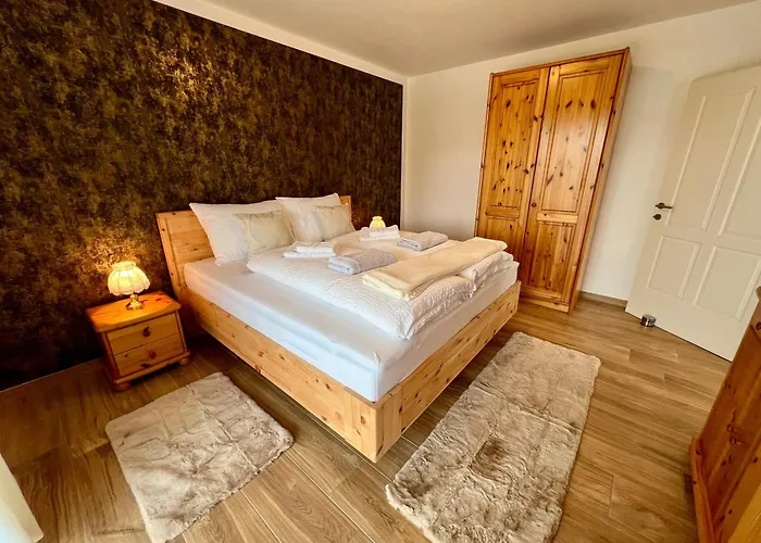 Sunnseitn By Gerrit & Herfried